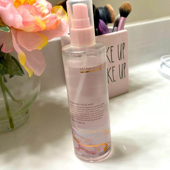 Manna Kadar Other - Manna Kadar face mist